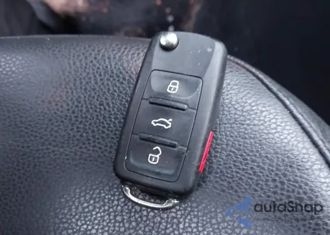 2015 Volkswagen Passat 1.8T Se from USA, damaged, VIN 1VWBT7A34FC070851